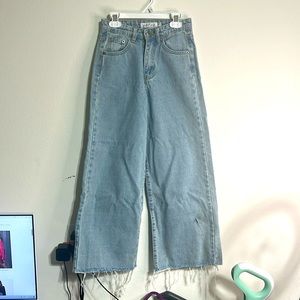 Petal & Pup.  Jeans with fringe on bottom white washed excellent condition